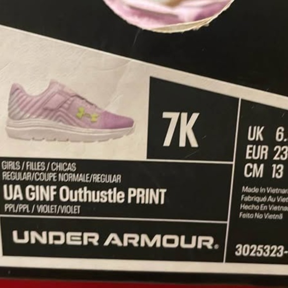 BRAND NEW girl youth under armour ginf outhustle purple velcro shoes size 7 & 8 - Picture 5 of 7
